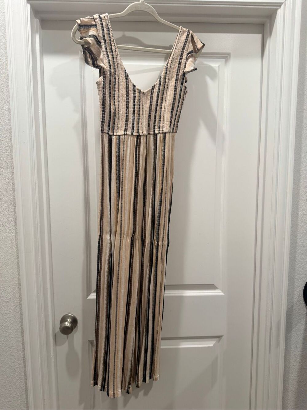 Millibon Pleated Flutter Sleeve Wide Leg Jumpsuit Small S Formal V-Neck